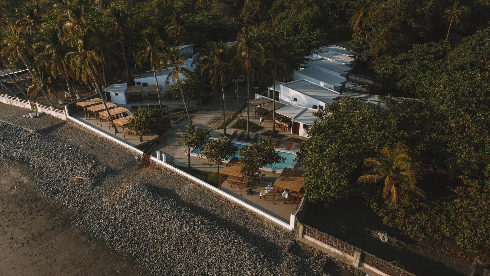 Coco Surf Tropical Village La Libertad Esterno foto